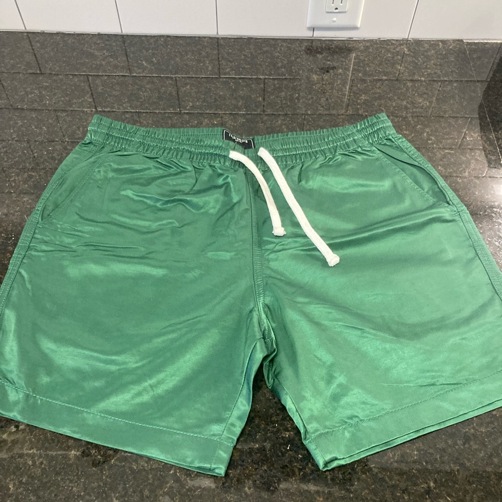 Todd Snyder Satin Weekended Short